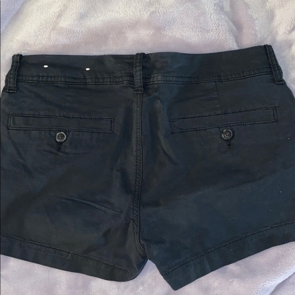 Shorts - Picture 2 of 4